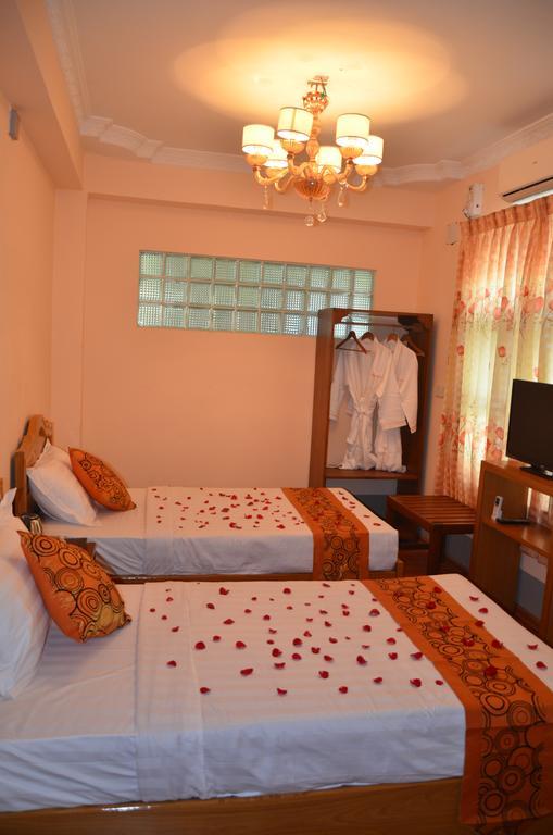 مانديلاي Royal Yadanarbon Hotel الغرفة الصورة